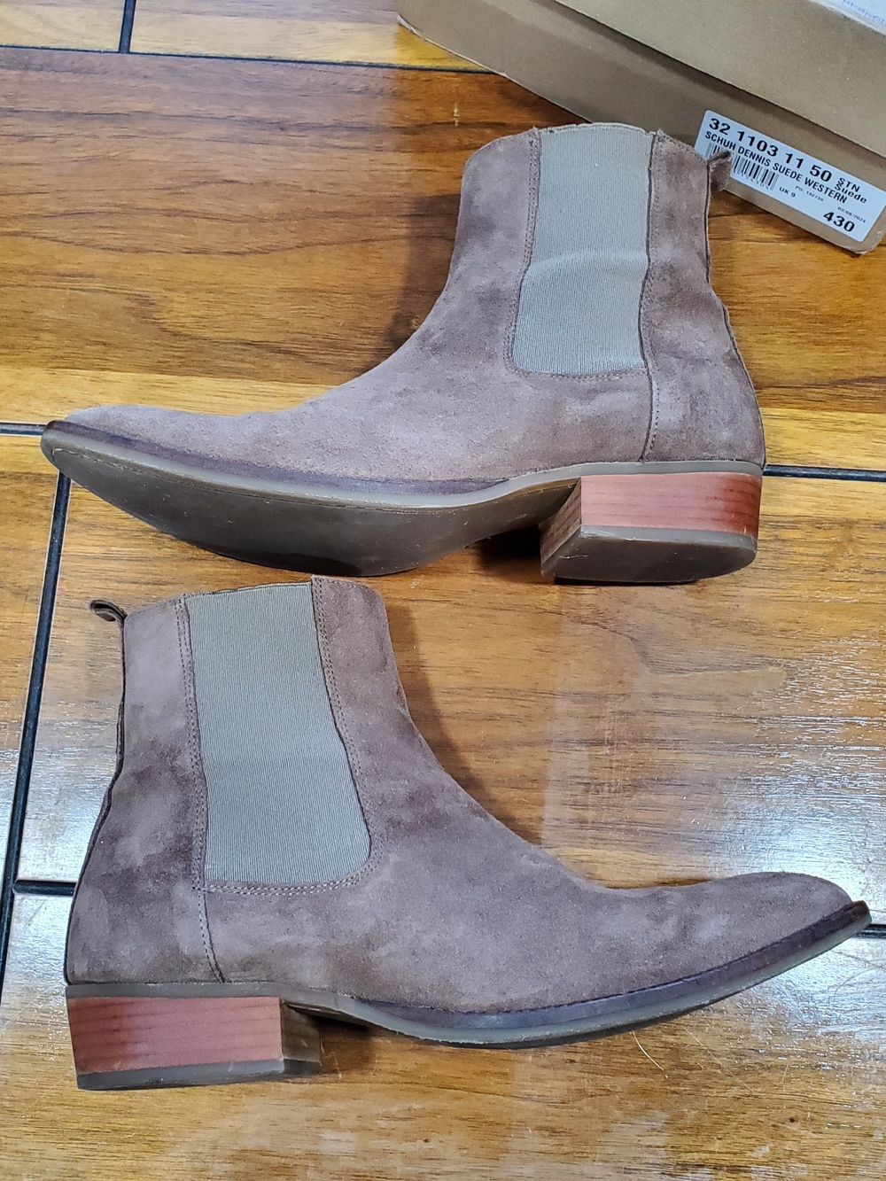 Schuh Dennis Suede Western Chelsea Boots